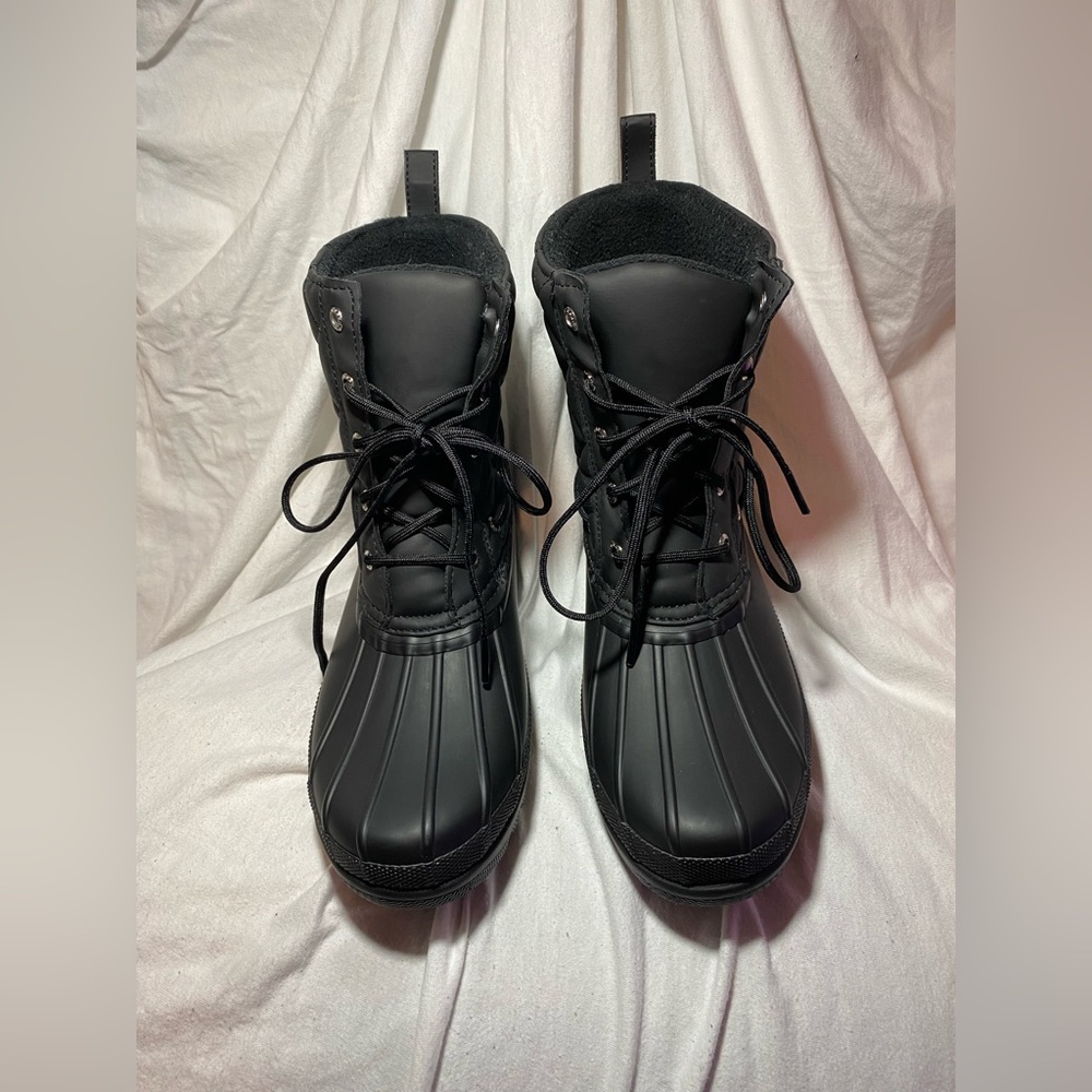 Sperry Ladies Duck Boot - Women’s Size 8 - Black